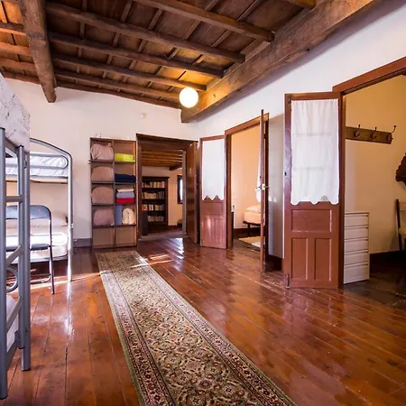 Auberge de jeunesse Rectoral De Romean O Corgo