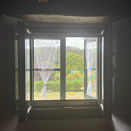 Hostal Rectoral De Romean